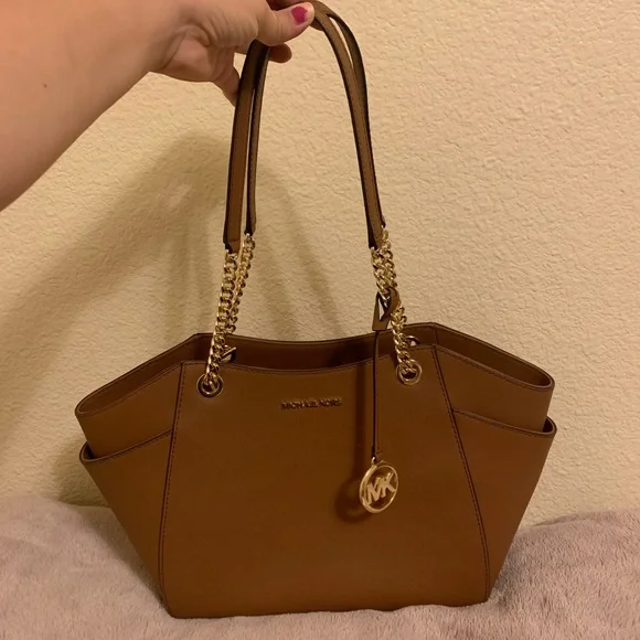 Michael Kors jet set large chain tote brown bag